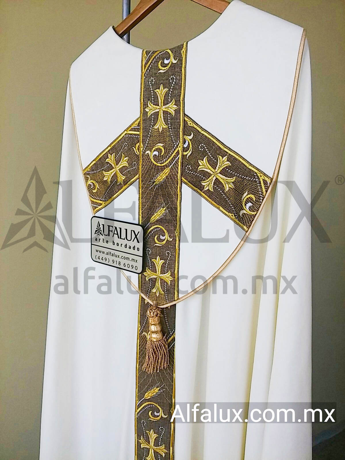 11 CATEDRAL Capa Blanco Chocolate Atras 93